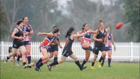 VicHealth funding to back  sports clubs meet demand for women’s sport