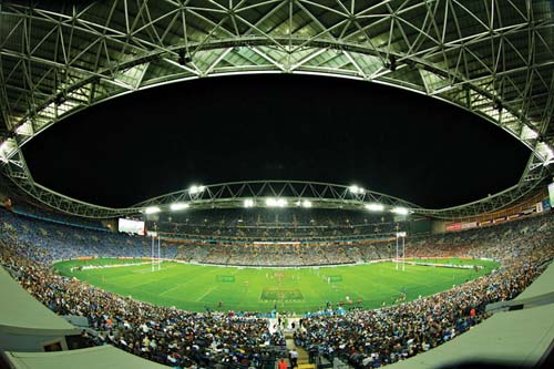 Biggest ever crowd watches State of Origin Game III