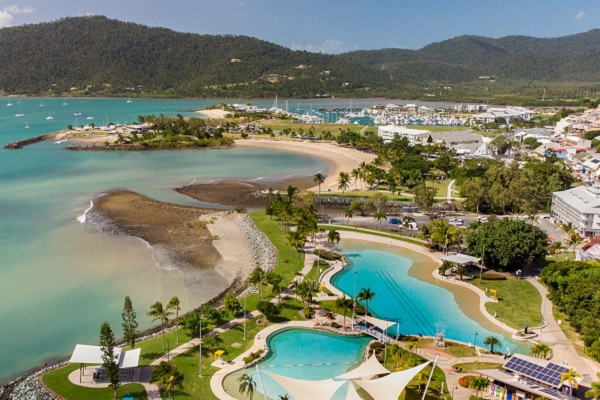 Out of court settlement reached over father and son drowning at Airlie Beach Lagoon
