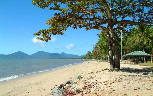 Cairns Regional Council seeks funding to address beach erosion