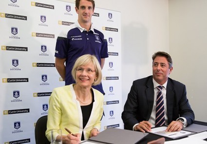Fremantle Dockers and Curtin University announce education and research alliance