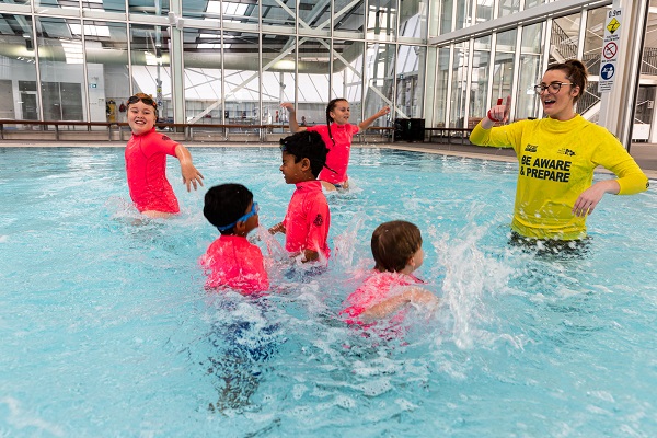 Life Saving Victoria announces more benefits for swim teachers