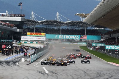 Malaysia extends Formula 1 race contract