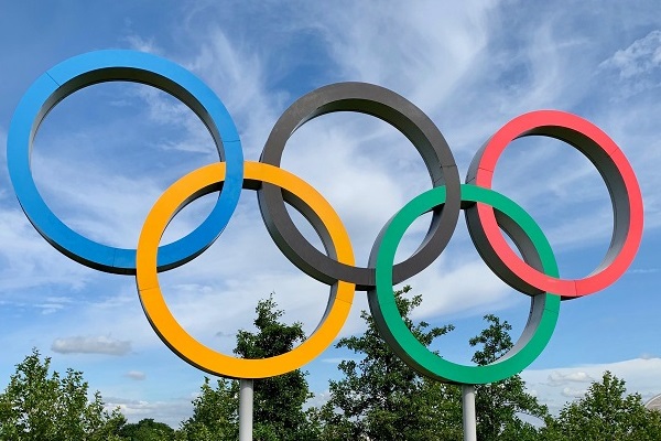 IOC sets deadline for potential Tokyo Olympics postponement