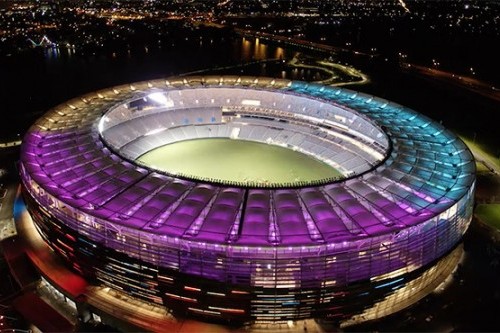 Fans rate new Optus Stadium as best for AFL
