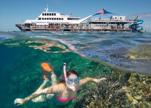 Sunlover Reef Cruises launches new pontoon for half day reef tour