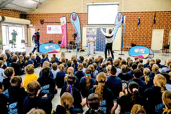 Tennis roadshow delivers 30,000 new racquets to primary school students to get them active