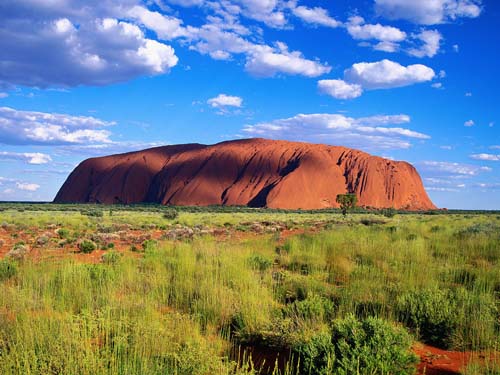 Balloon flights proposed as safe alternative to climbing Uluru
