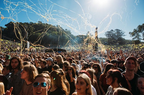 Splendour in the Grass festivalgoers urged to stay safe