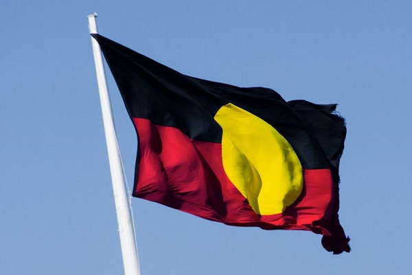 Aboriginal flag licence owner looks to enforce rights with football codes and clothing companies