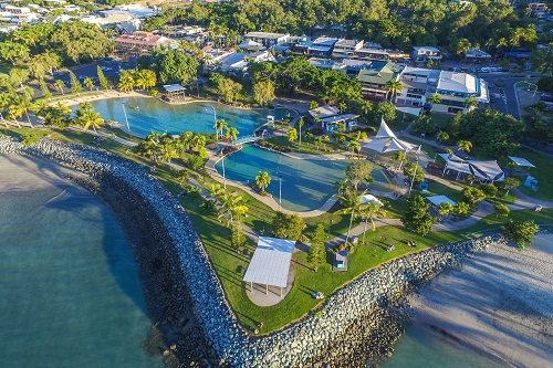 Father and son drown at Airlie Beach lagoon