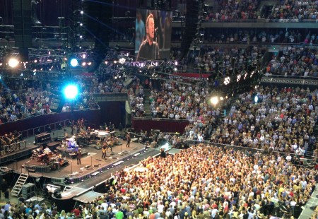 Allphones Arena and Bruce Springsteen help raise $37,000 for Foodbank NSW