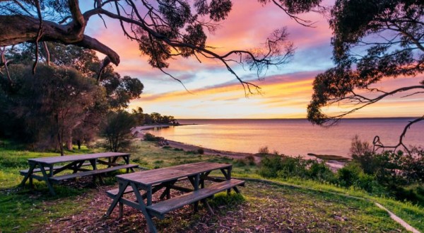 South Australian Government gives go ahead for Kangaroo Island resort