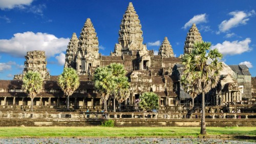 Cambodia receives 1.79 million foreign tourists in 2013