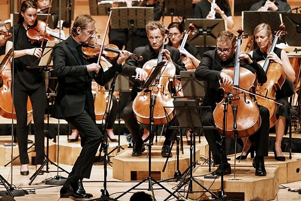 Australian Chamber Orchestra returns to live public performances at City Recital Hall