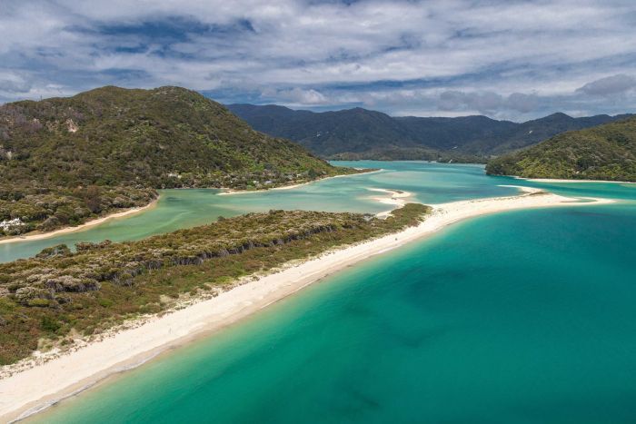 Crowdfunding campaign turns privately owned beach property into national park