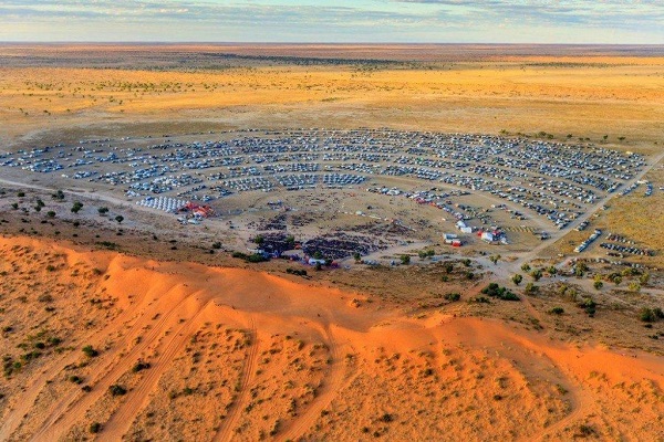Outback music festival organiser to demand proof of vaccination for attendees in 2022