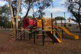 Research shows Broken Hill children affected by contaminated playgrounds