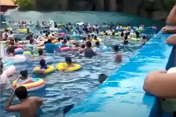 Dozens of swimmers injured after wave pool malfunction at Chinese waterpark