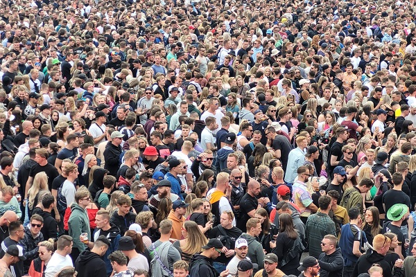 Monash University study finds festival drug-checking services could reduce deaths