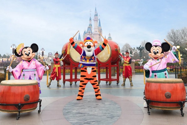 Disney Parks celebrate Lunar New Year