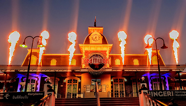 Dreamworld to offer guests an illuminated experience