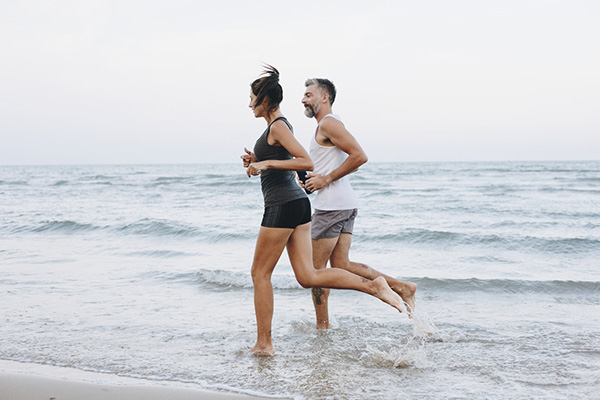 ESSA spotlights benefits of exercising with your partner this Valentine’s day