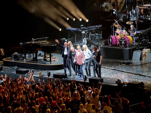 Elton John concert attracts record crowds at Sunshine Coast Stadium