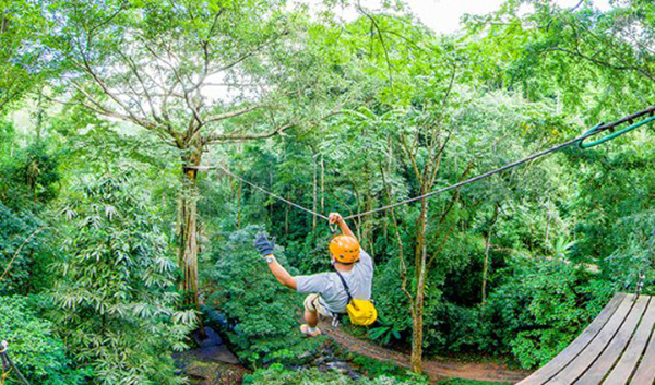 Tourist dies on Thailand zip line attraction