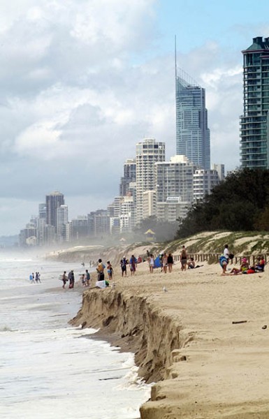 Global warming and sea level rise place tourist destinations at risk