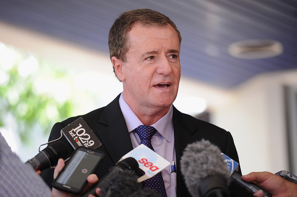 NSW Sport Minister Graham Annesley resigns to take up role at Gold Coast Titans