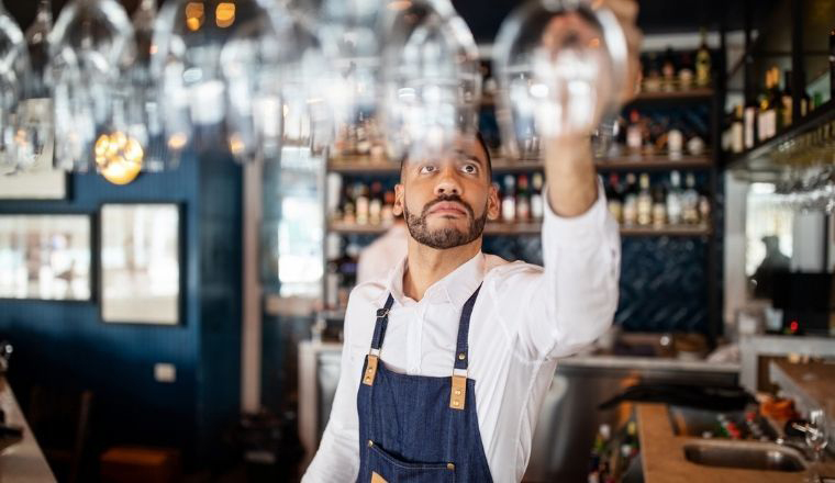 NSW Government offers free RSA courses to counter hospitality staff shortages