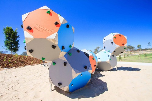 Whangarei District Council introduces climbing spheres on Hatea Loop