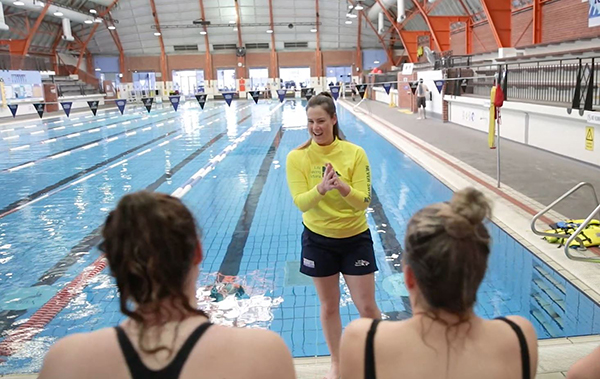 Life Saving Victoria offers swim teachers free licence renewal in June