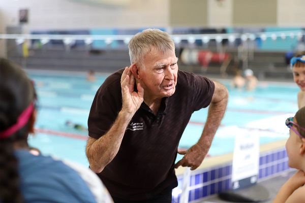 Laurie Lawrence instructs Western Australia’s swimming instructors