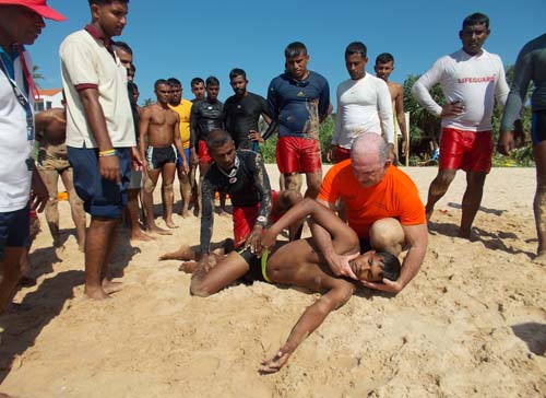 Victorian lifesavers helping save lives in Sri Lanka