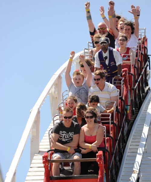 Luna Park Melbourne reopens for the spring school holidays