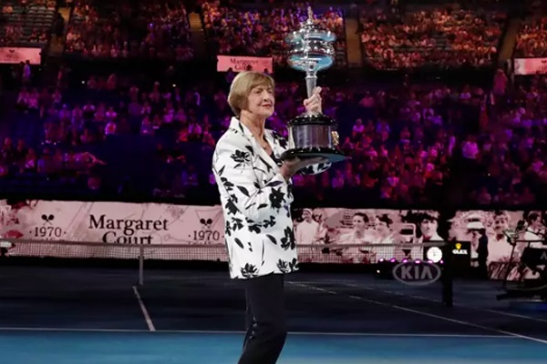 Australian tennis great Margaret Court honoured at Australian Open