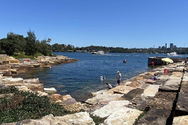 City of Sydney faces challenges in developing new harbour swimming spots