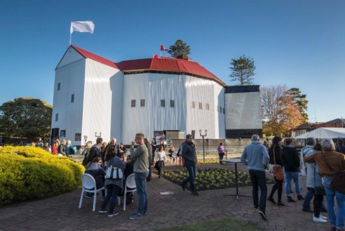 Melbourne to host Pop-up replica of Shakespeare’s Globe Theatre