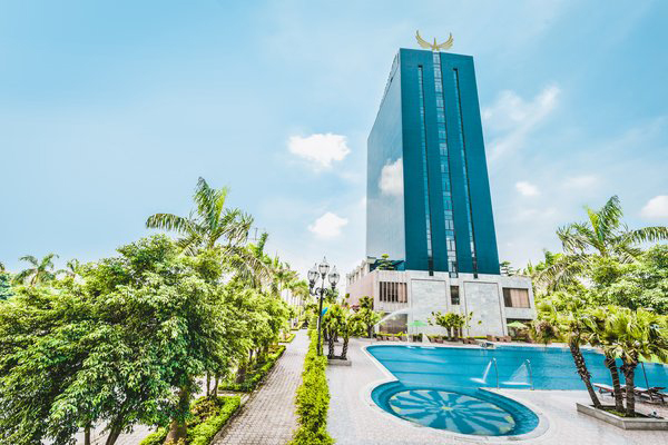 Muong Thanh Group provides hotel rooms for entire staff of Bach Mai Hospital