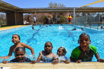 Red Centre community celebrates opening of $3 million swimming pool