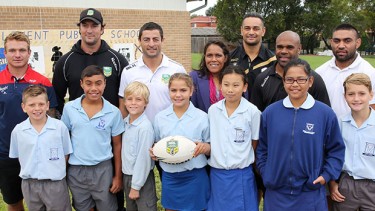 Sharks and Bulldogs players visit schools in week two of NRL community carnival