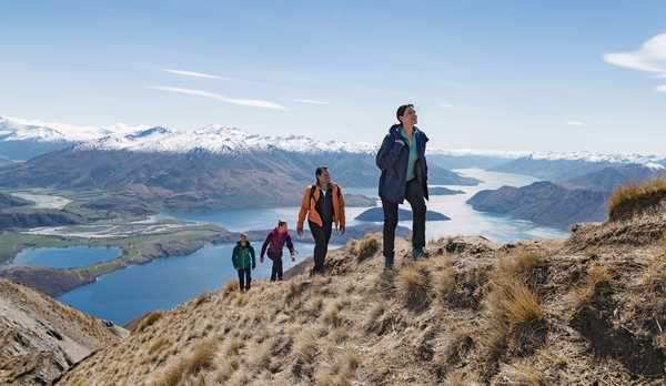 Research highlights trans-Tasman bubble likely to benefit New Zealand tourism more
