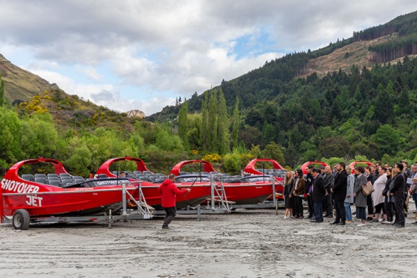 Ngai Tahu Tourism unveils Maori names for jet boat fleet