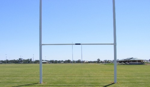 PILA explains the difference between rugby league and rugby union goal posts