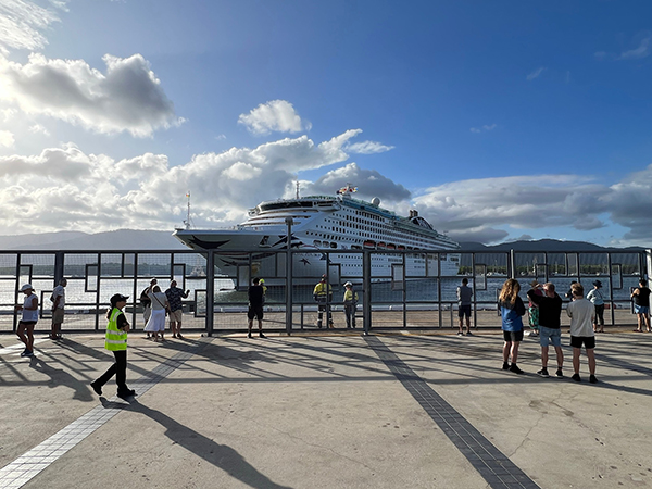 Cruise ship arrivals support Cairns local tourism operators