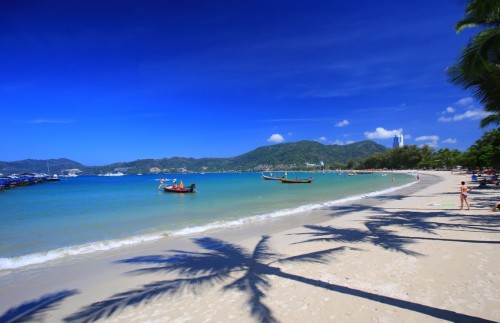 Phuket launches ground breaking ‘No Foam No Plastic’ environmental initiative