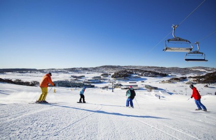 11 lifts to open as Perisher makes early start to 2015 snow season