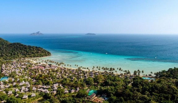 Phi Phi Island Village Beach Resort opens Marine Discover Centre